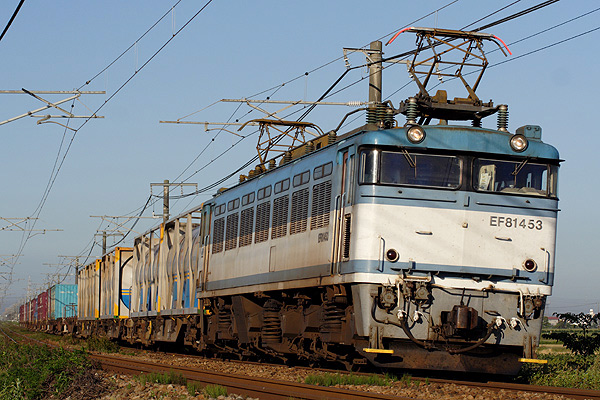 交直流機関車ef81 453号機